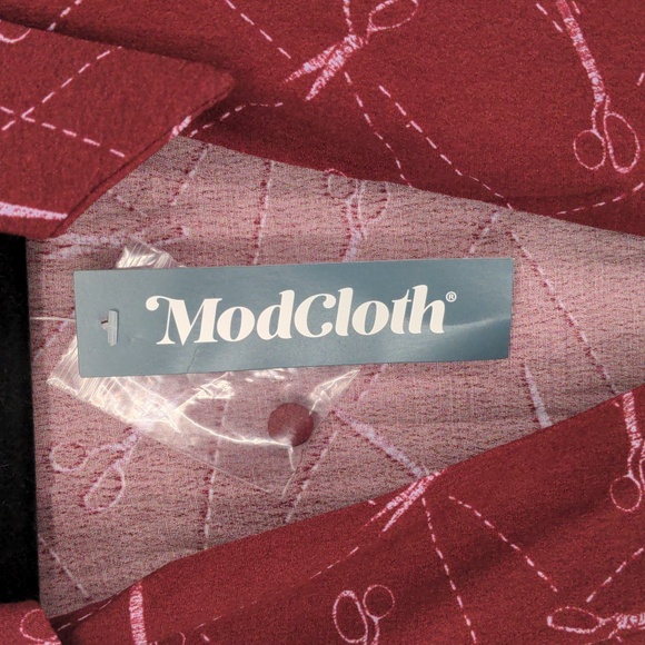Modcloth A Cut Above Average Shirt Dress Size 12 Burgundy Scissors Hair Stylist‎ - Picture 6 of 16
